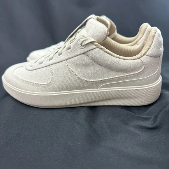 Lululemon Athletica Cityverse Cotton Canvas Bone  Sneakers 8 NEW - Picture 3 of 5